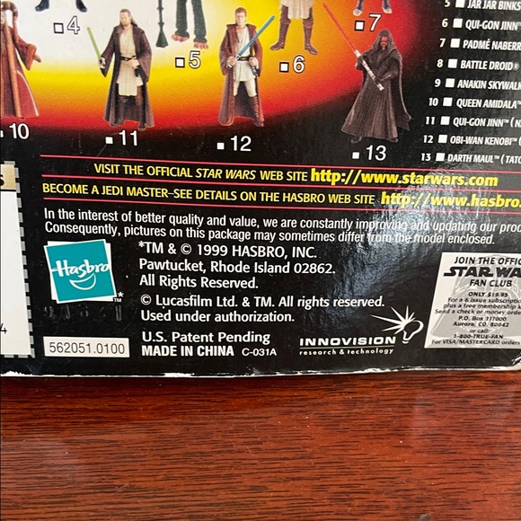 Star Wars Episode I Obi-Wan Kenobi Figure with Lightsaber - Picture 6 of 6